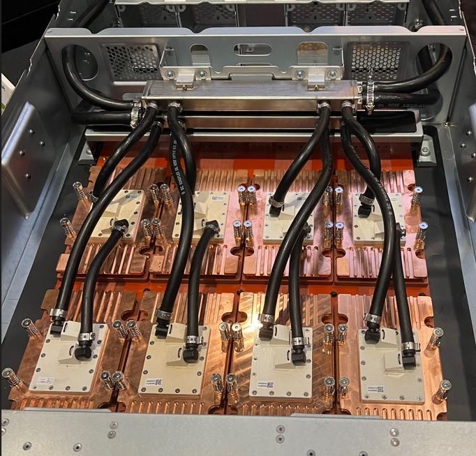 Cold plate with liquid loops cooling eight 1KW Accelerator chips
